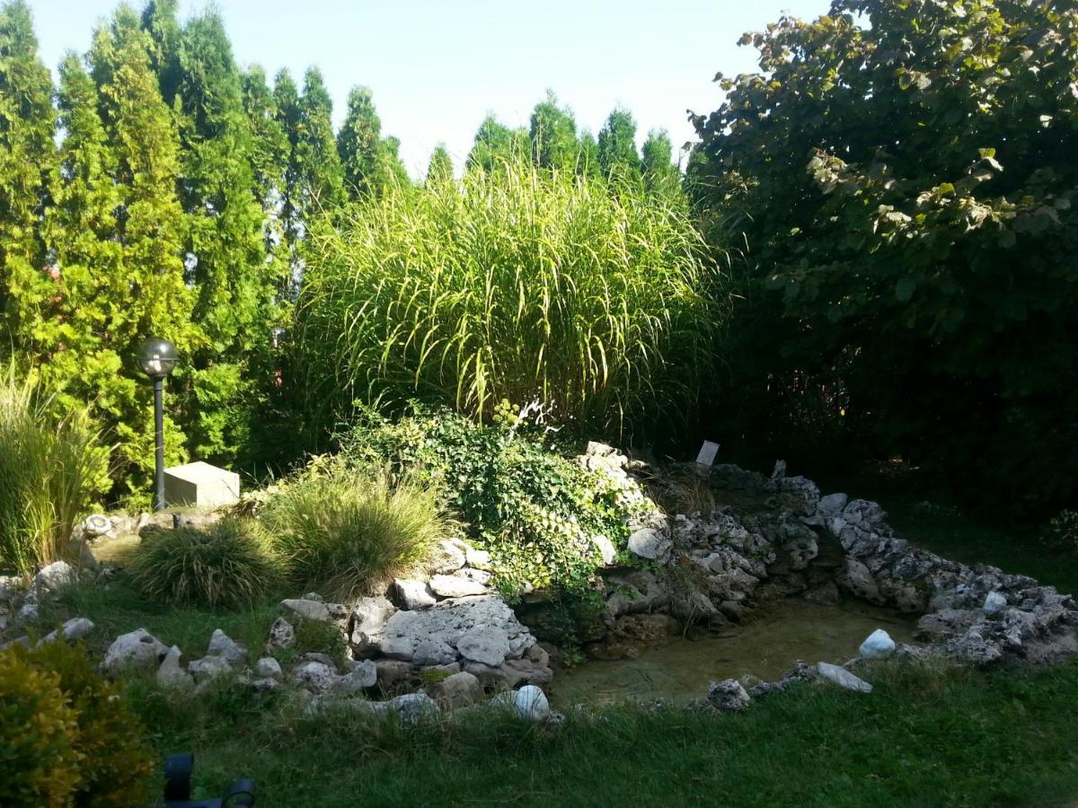 Marica 3* Ni