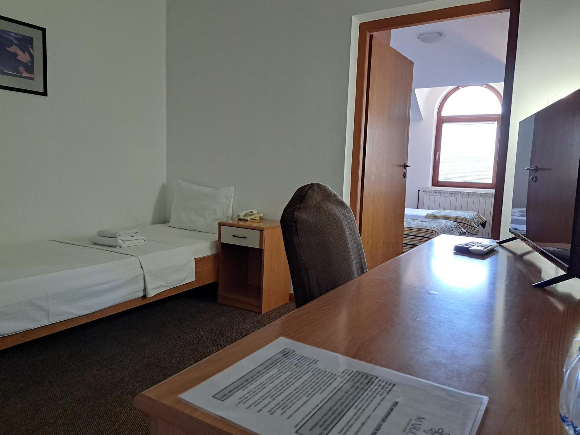 Marica Hotel 3*