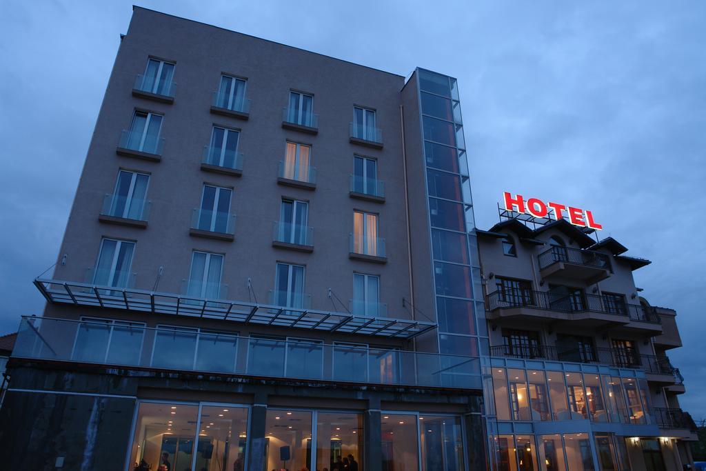 Marica 3* Ni